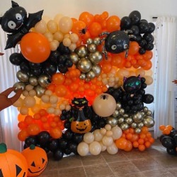 Halloween Balloon Wall 1